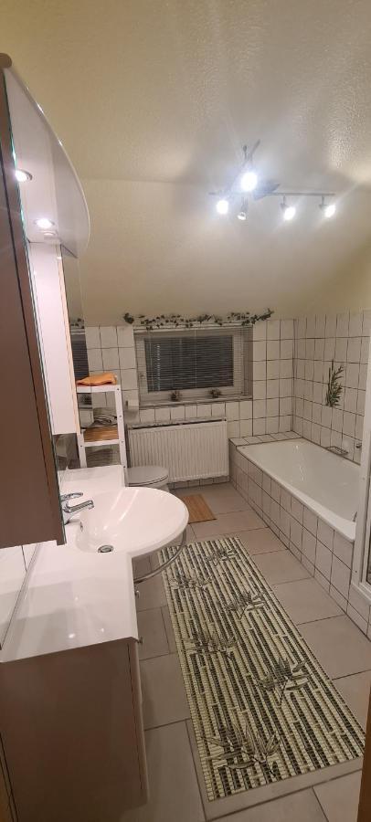 Ferienhaus Aaron Inkl Bettwaesche Handtuecher Endreinigung 고슬라르 외부 사진